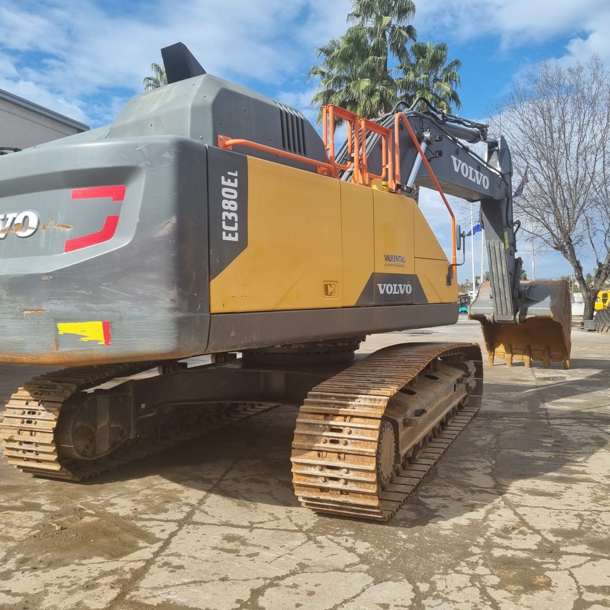 Imagen de WhatsApp 2025-03-04 a las 12.13.10_6016af44